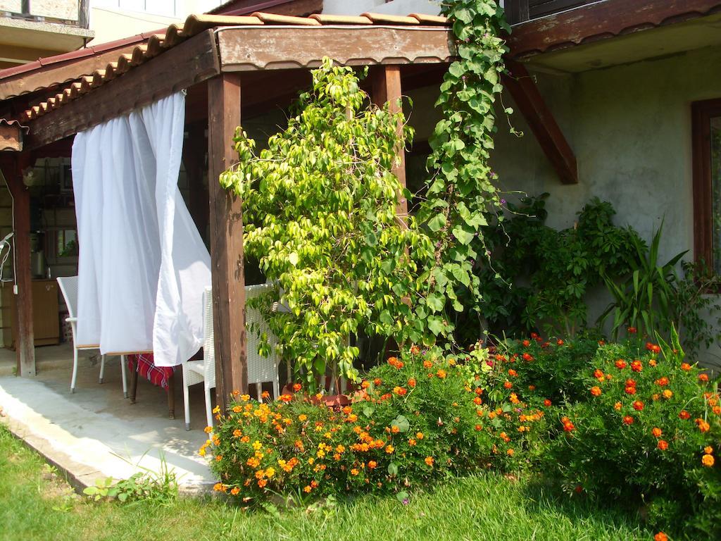 Elida Guest House Шабла Екстер'єр фото